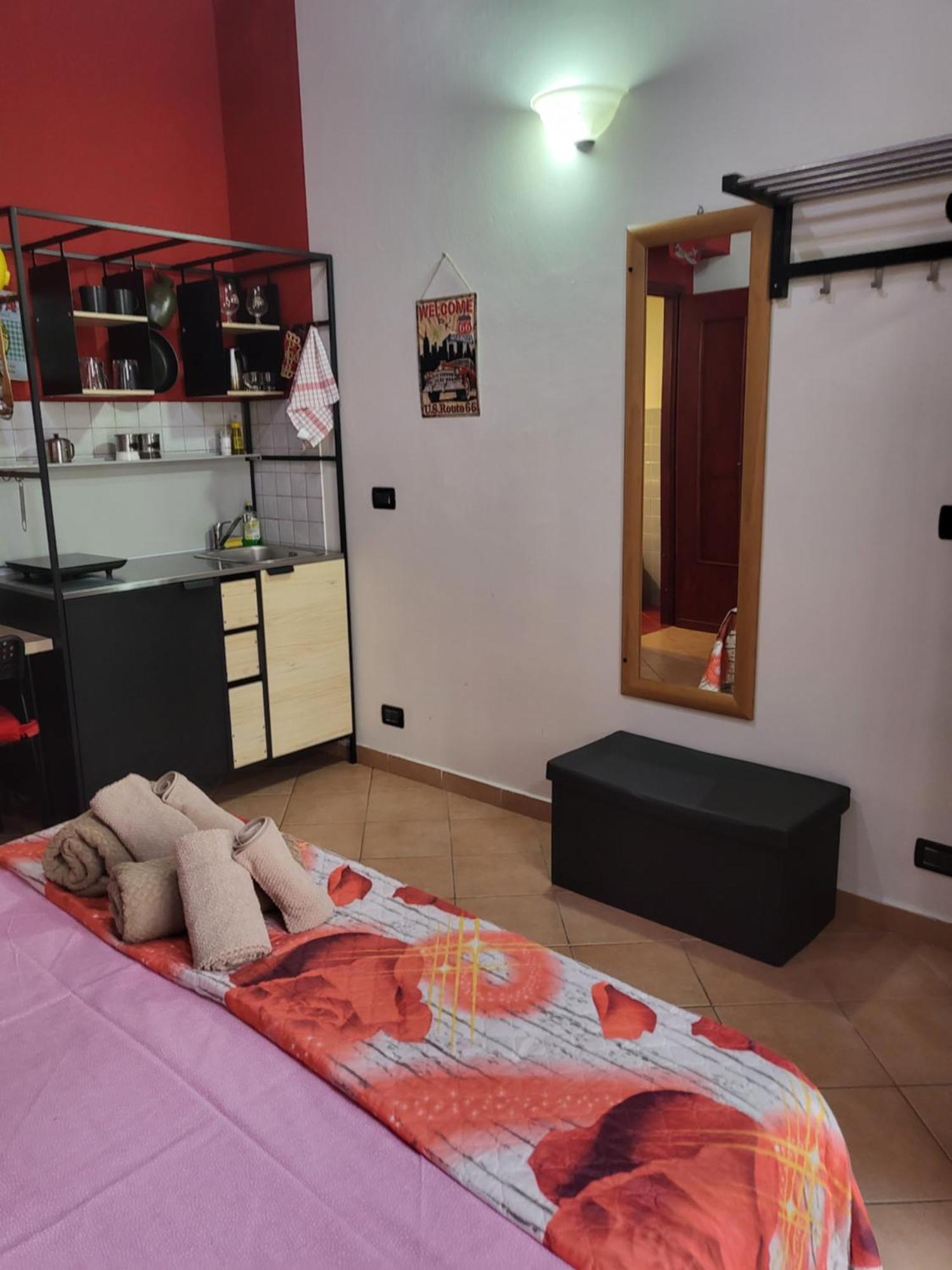 A Casa Di Ninni "Franca Room" Turin Bagian luar foto